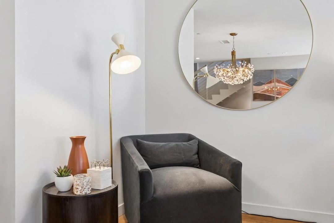 Real Estate Picture 15