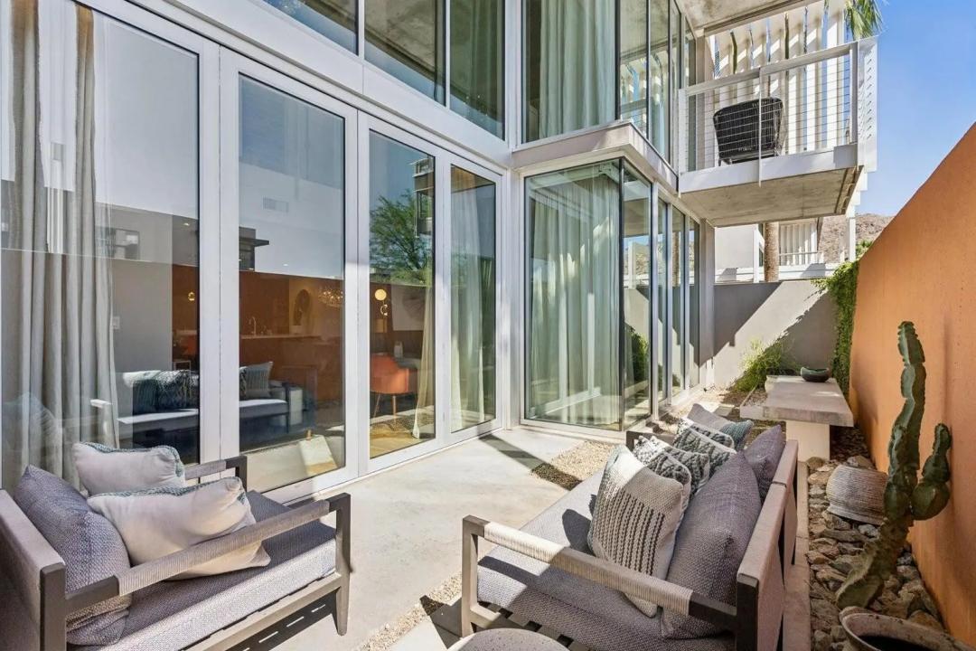 Real Estate Picture 30