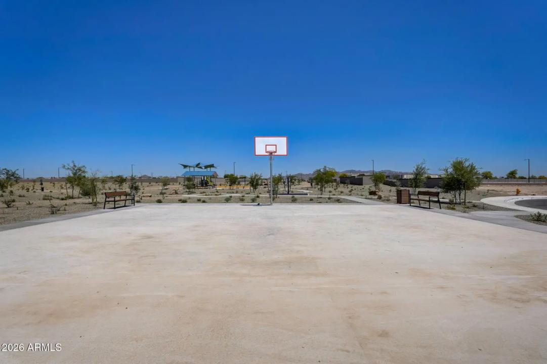 Real Estate Picture 2