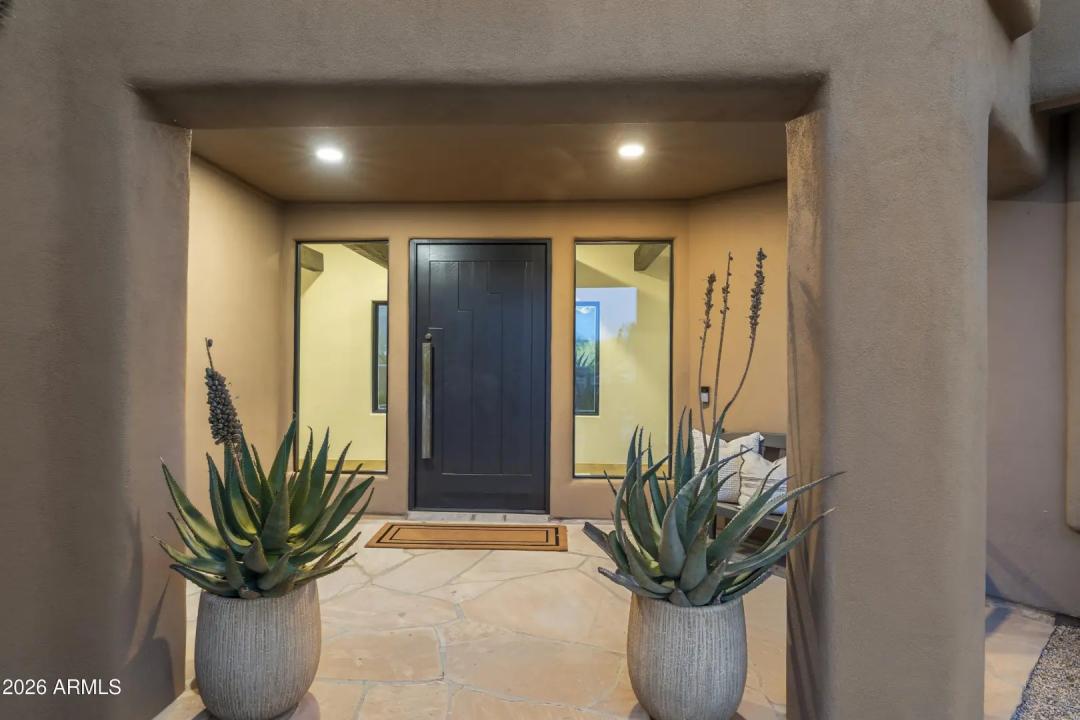 Real Estate Picture 6