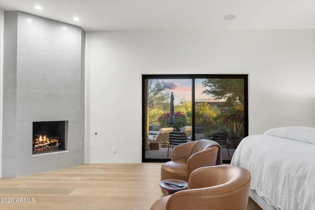 Real Estate Picture 28