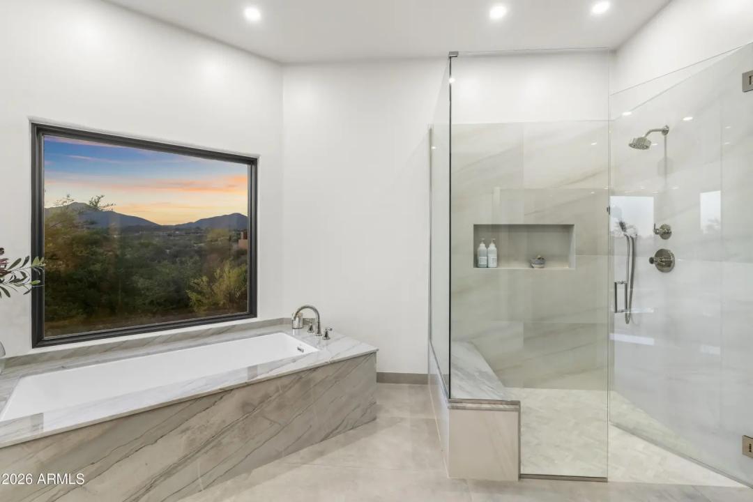 Real Estate Picture 33