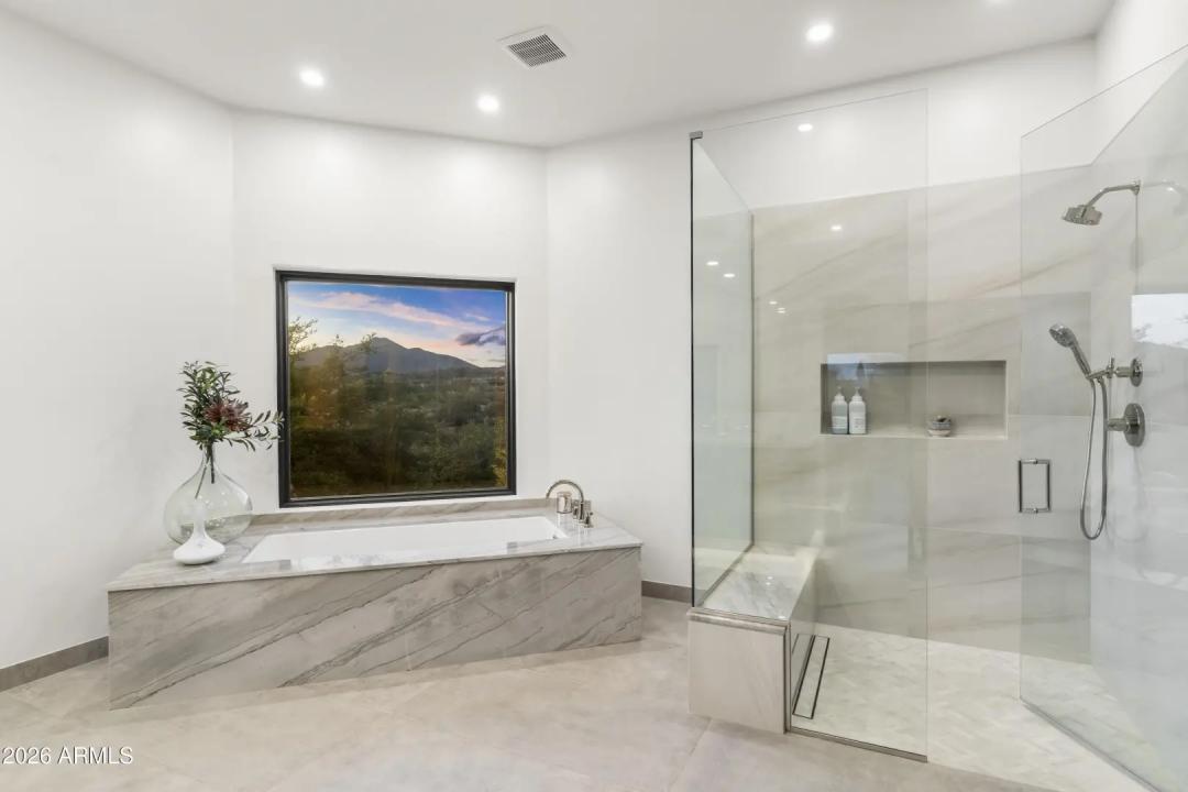 Real Estate Picture 34