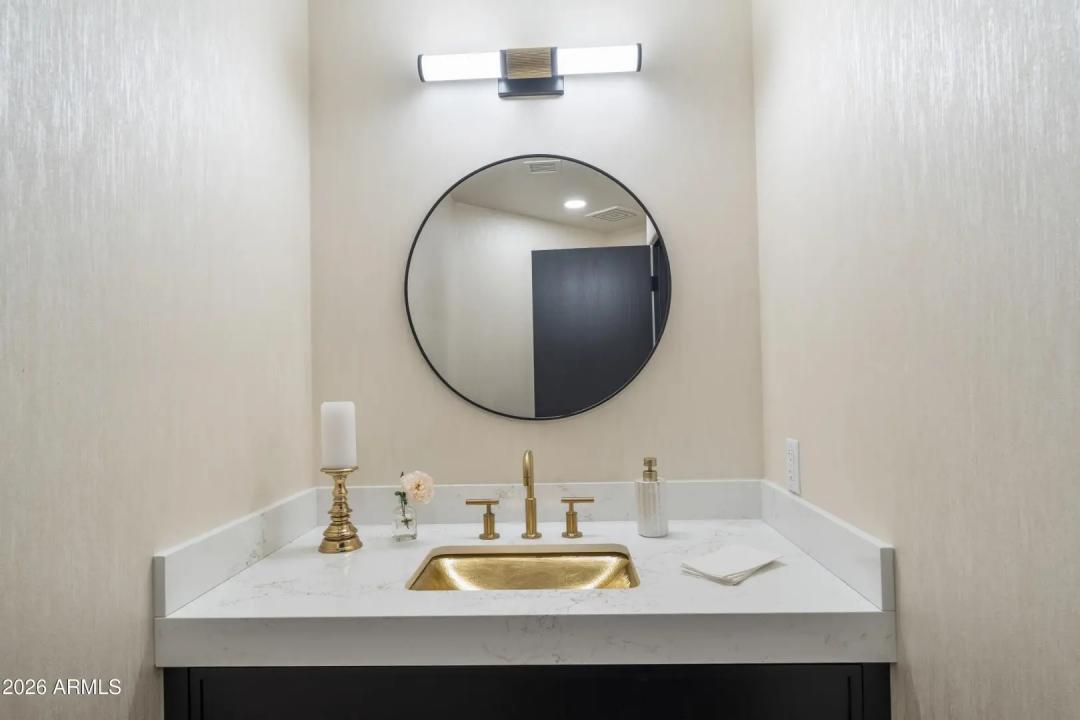 Real Estate Picture 42