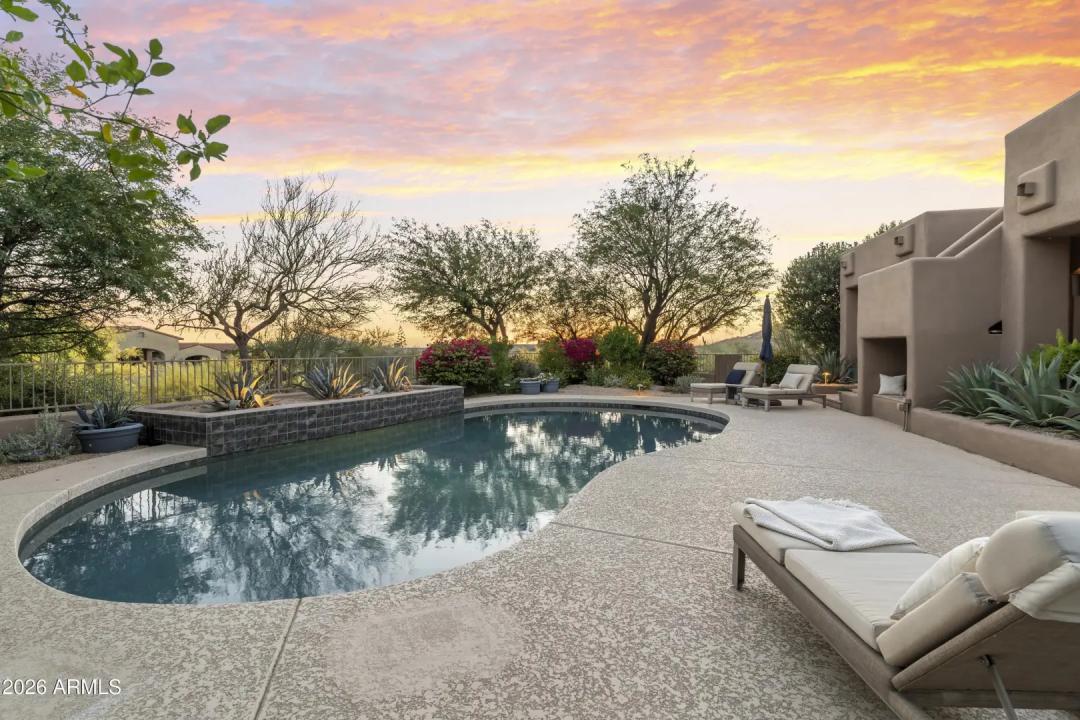 Real Estate Picture 45