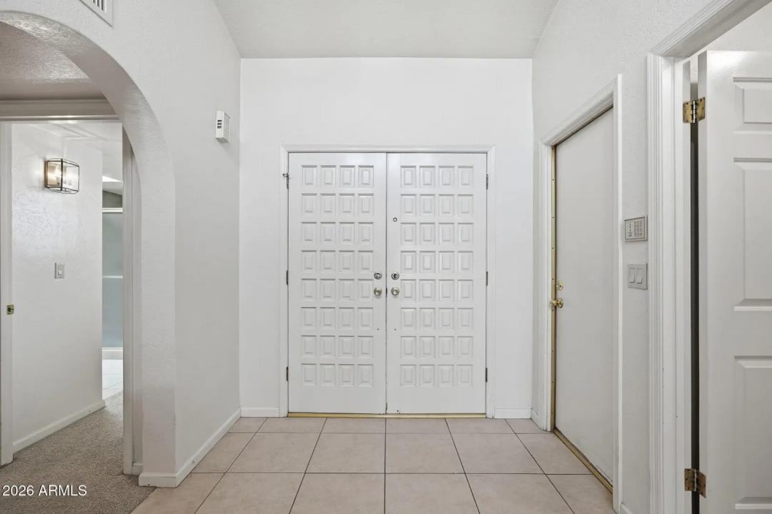 Real Estate Picture 6