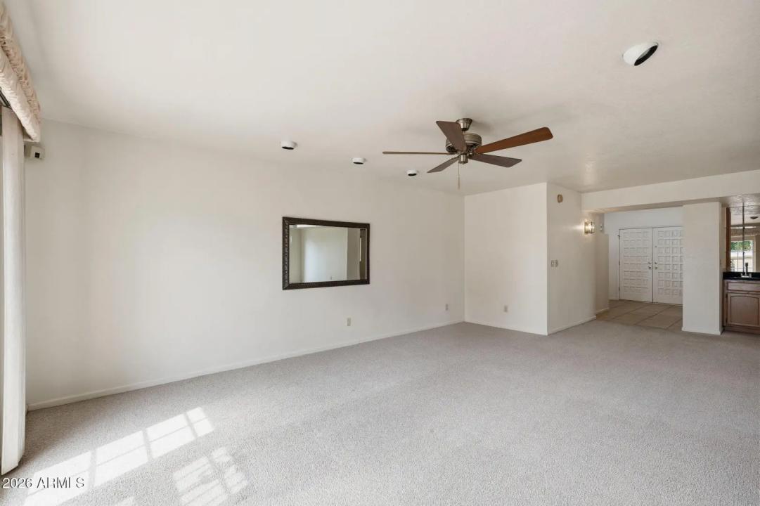 Real Estate Picture 10