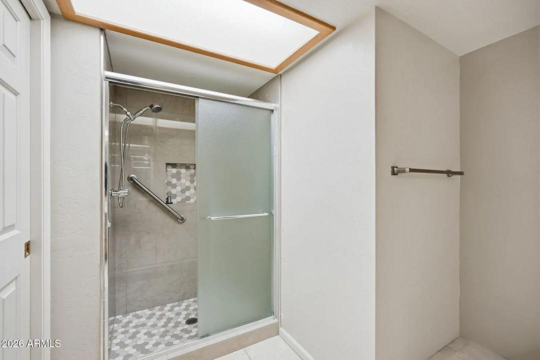 Real Estate Picture 31