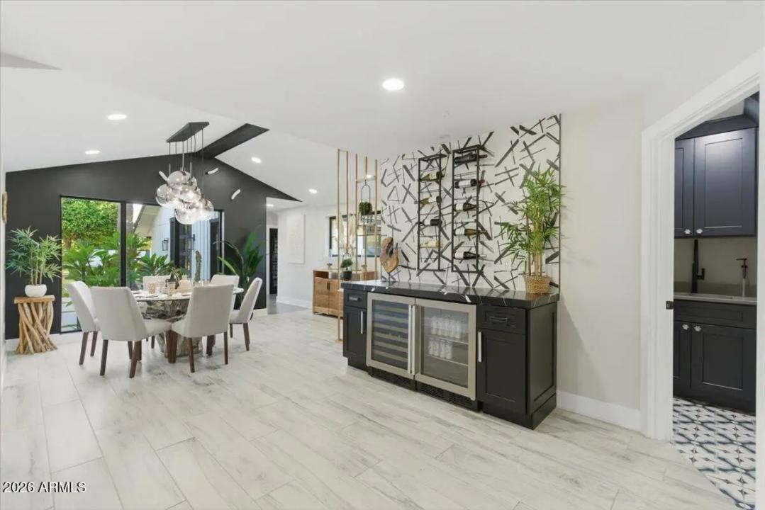 Real Estate Picture 21