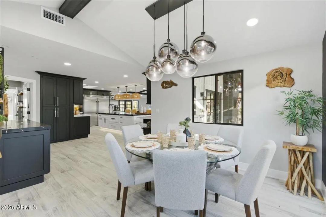 Real Estate Picture 22