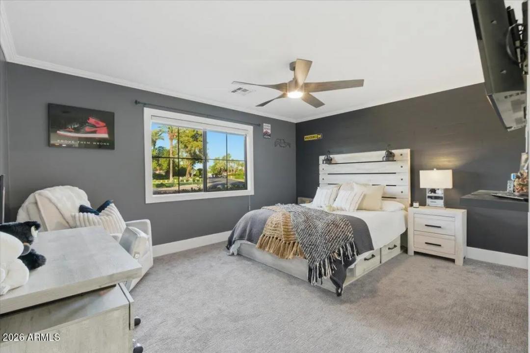 Real Estate Picture 36