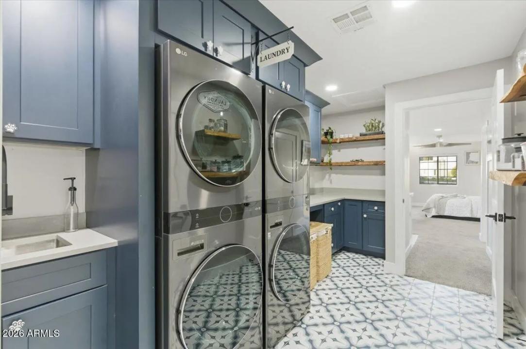 Real Estate Picture 40