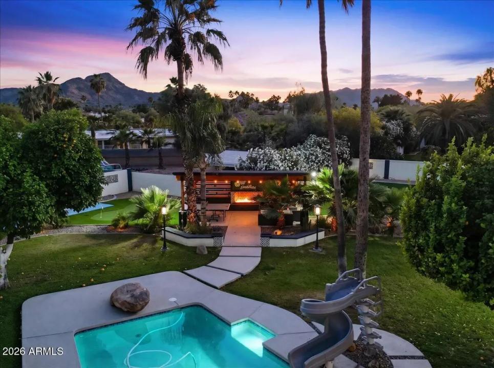 Real Estate Picture 52