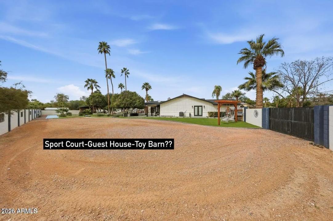 Real Estate Picture 64