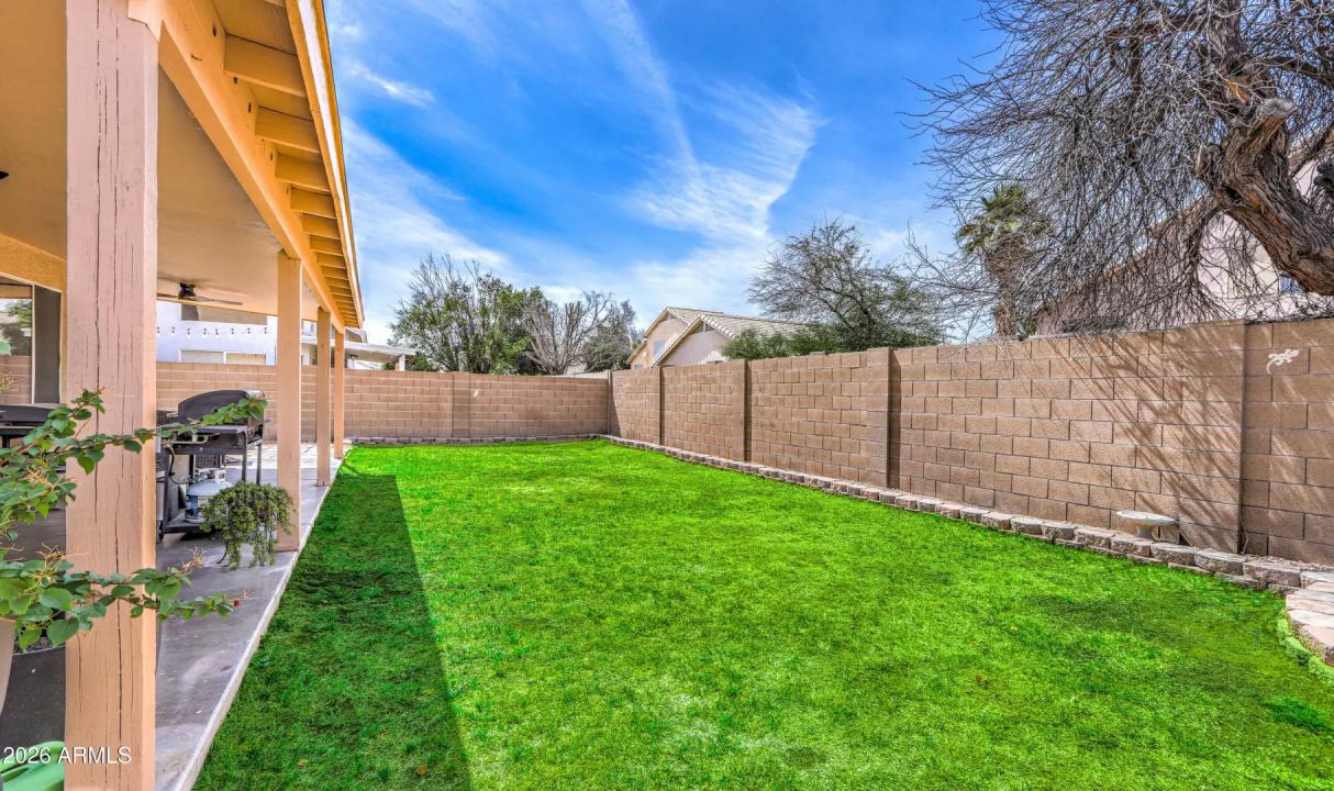 Real Estate Picture 33