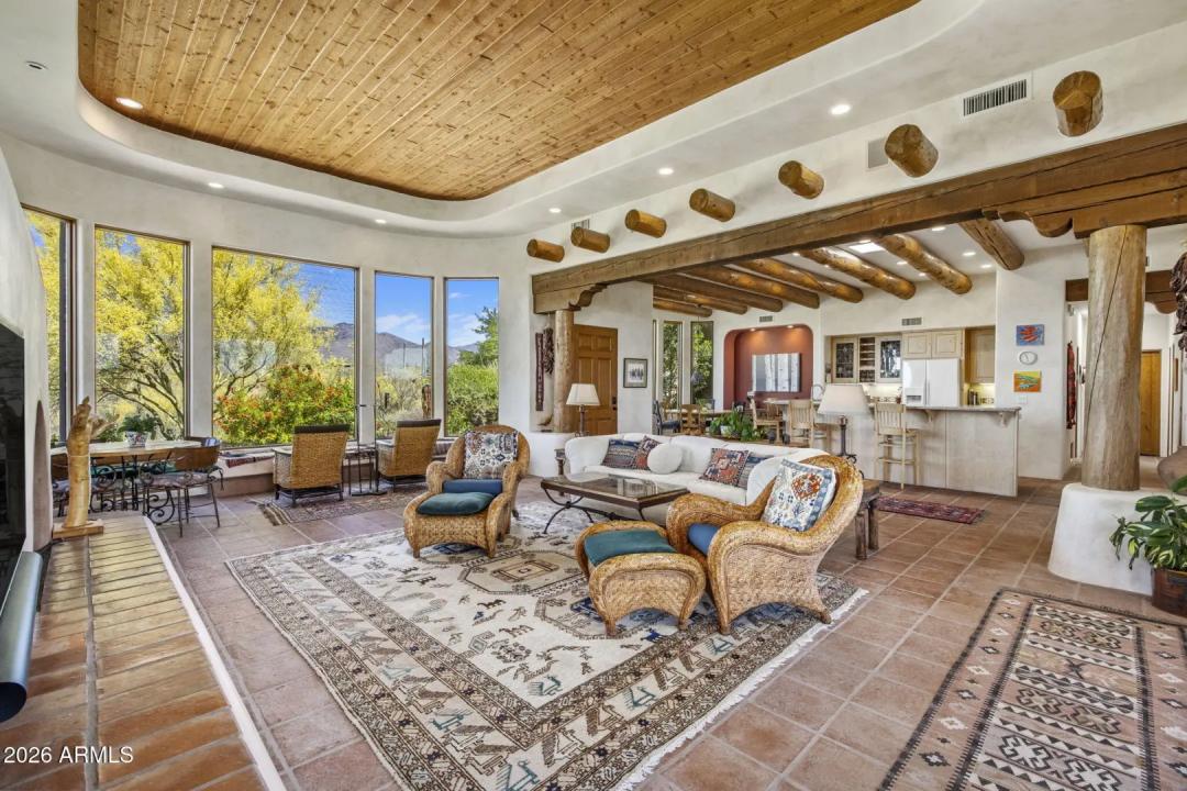 Real Estate Picture 1