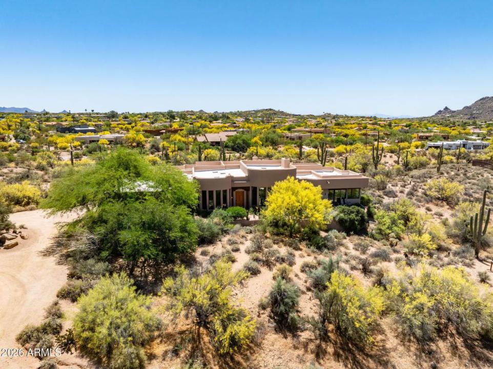 Real Estate Picture 40