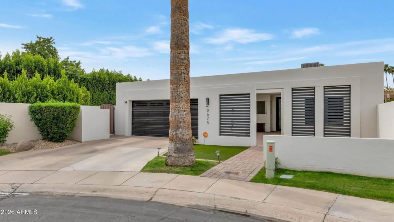 Real Estate Picture 1