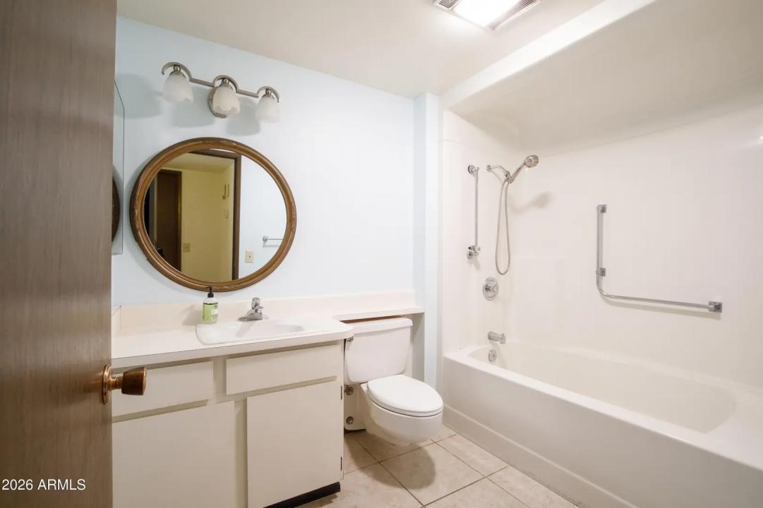 Real Estate Picture 27