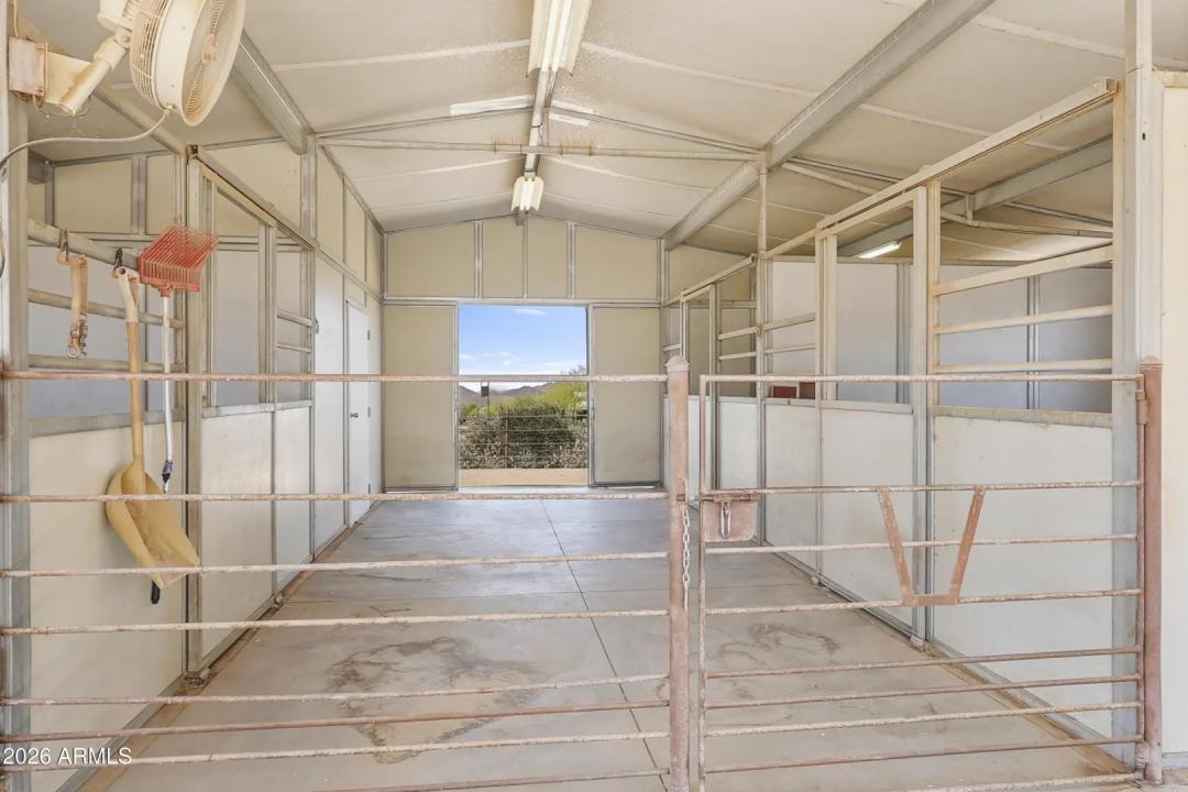 Real Estate Picture 40