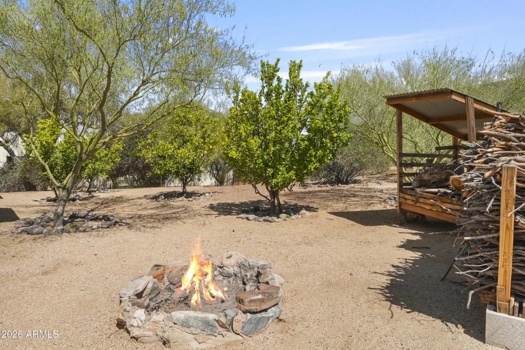 Real Estate Picture 32