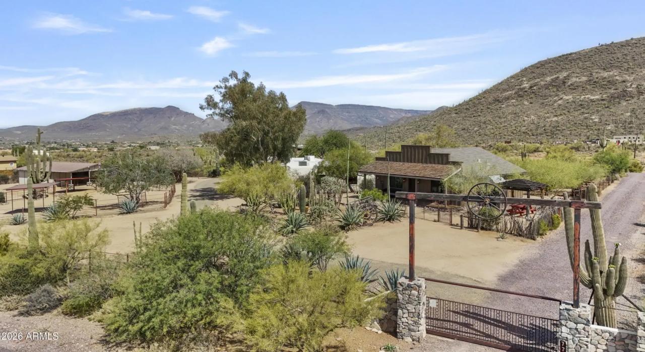 Real Estate Picture 34