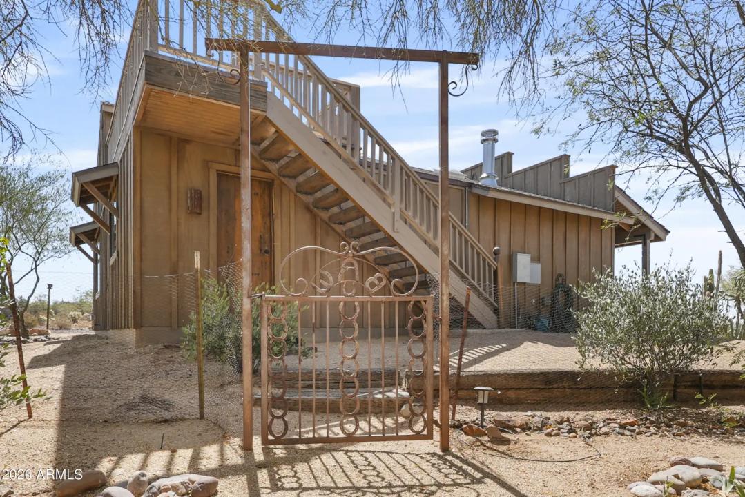 Real Estate Picture 19