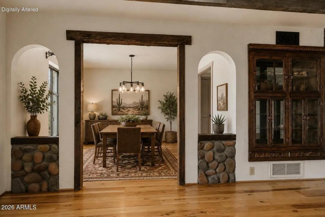 Real Estate Picture 10