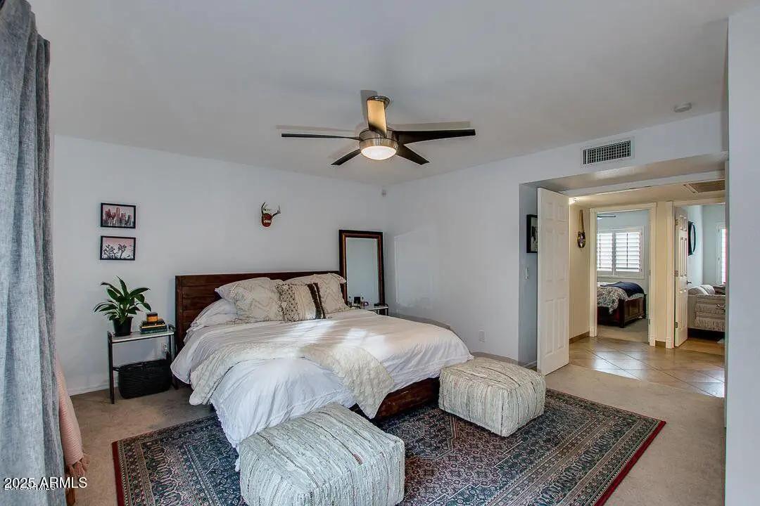 Real Estate Picture 12