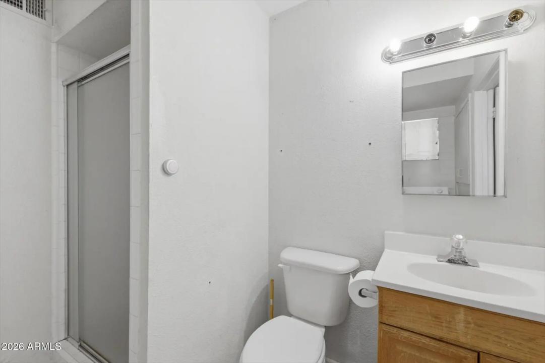 Real Estate Picture 18