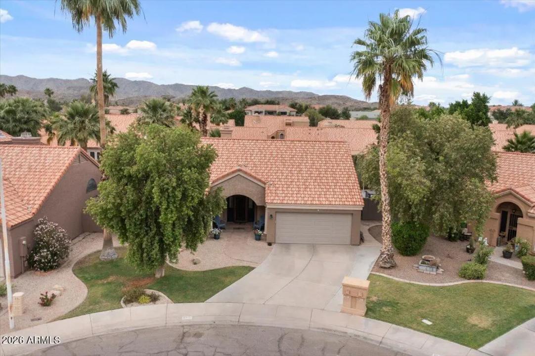 Real Estate Picture 6
