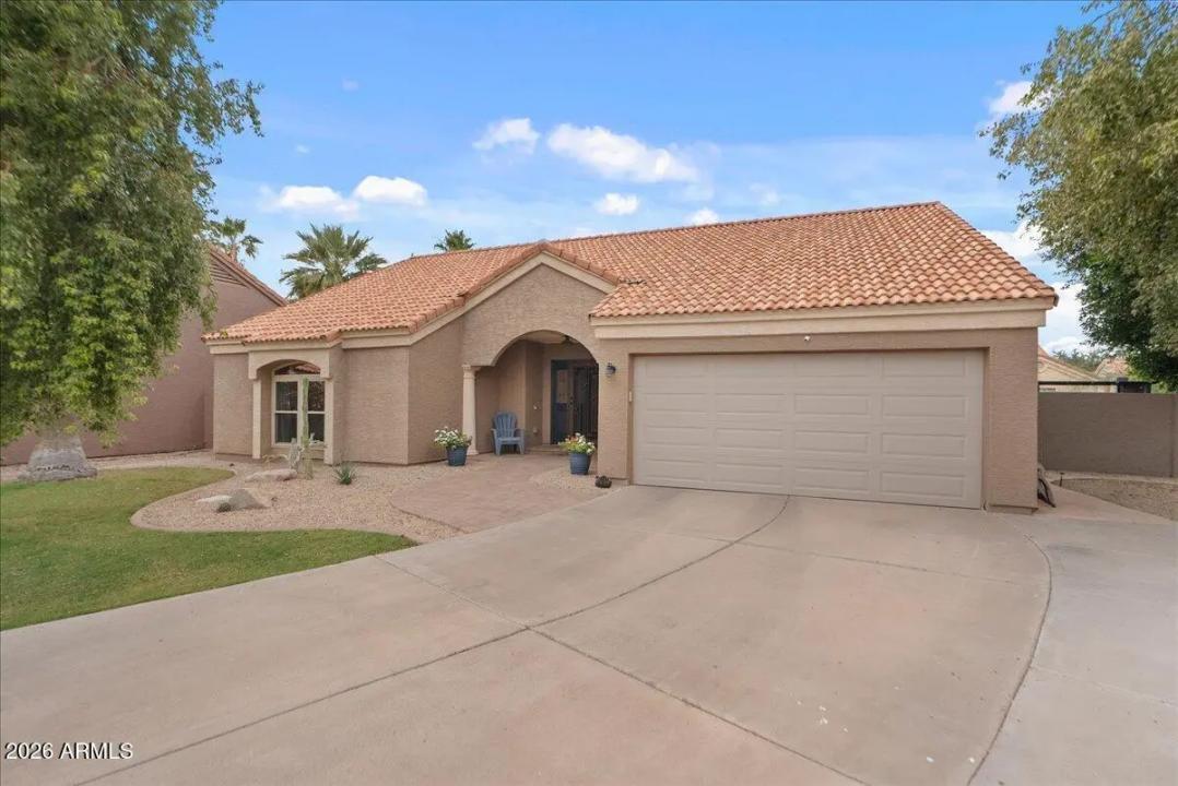 Real Estate Picture 10