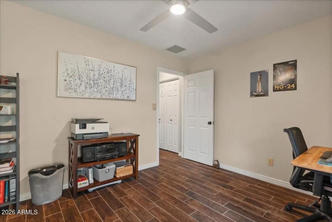 Real Estate Picture 38