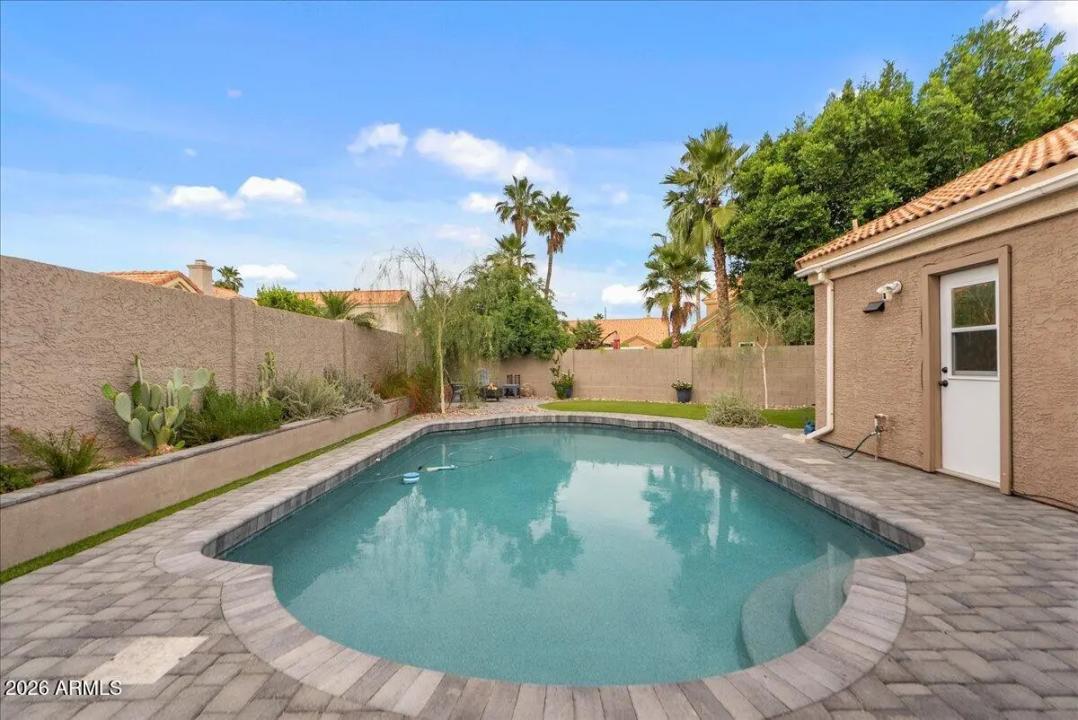 Real Estate Picture 44