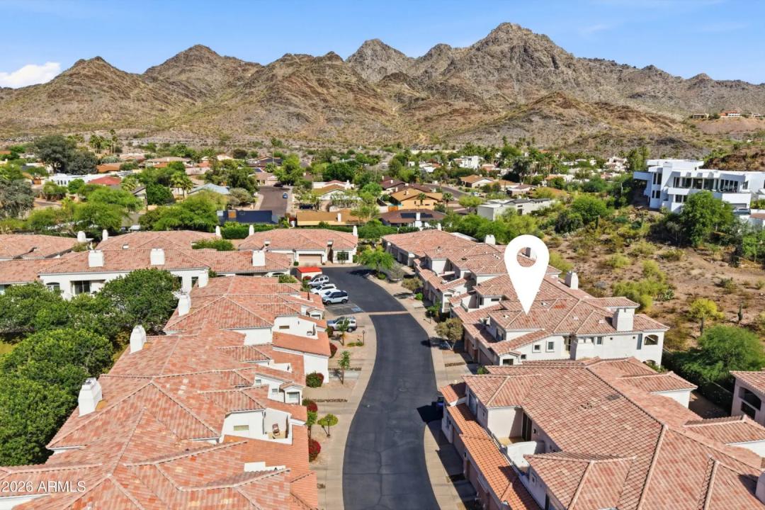 Real Estate Picture 43