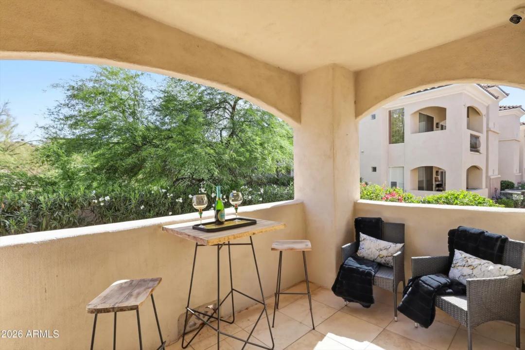 Real Estate Picture 24