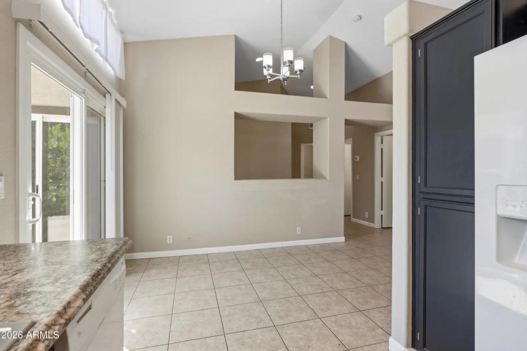 Real Estate Picture 17