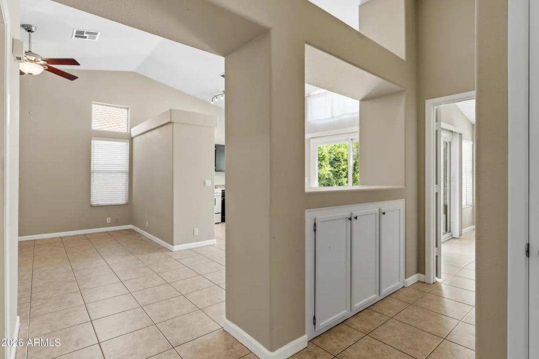 Real Estate Picture 18