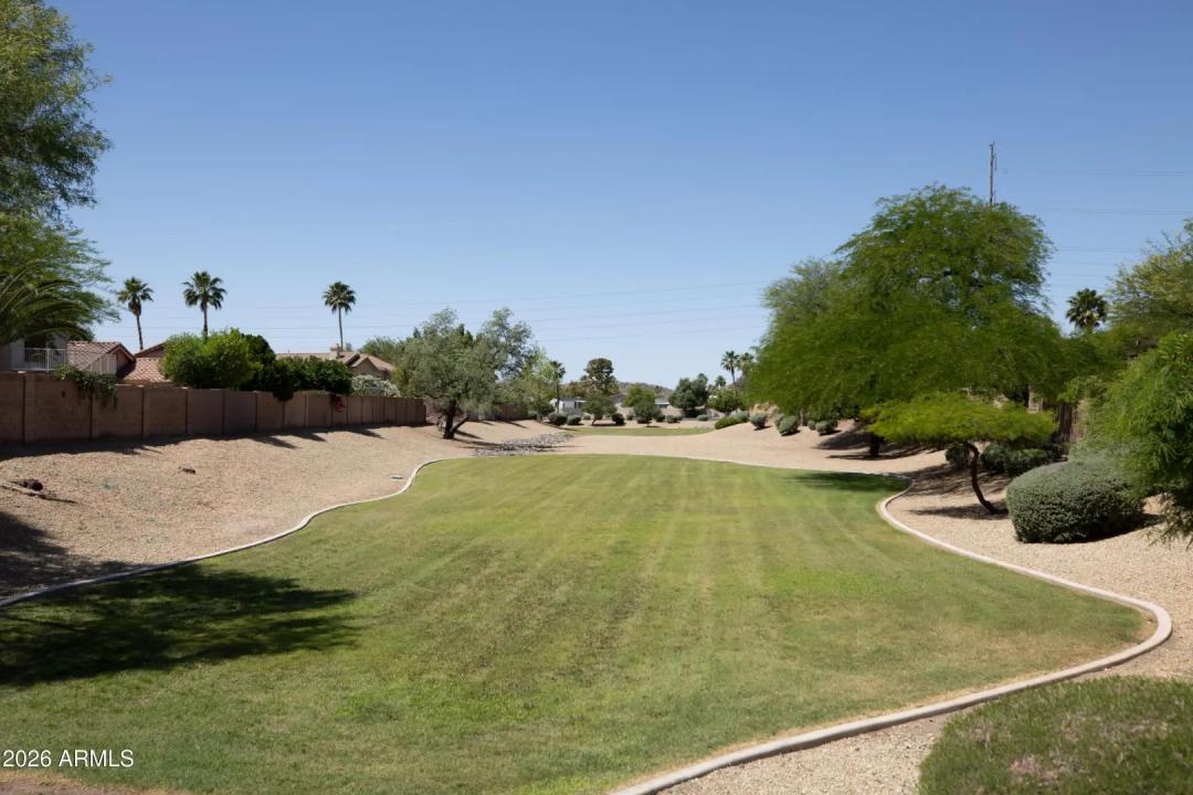 Real Estate Picture 37