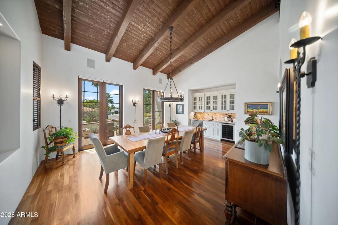 Real Estate Picture 13