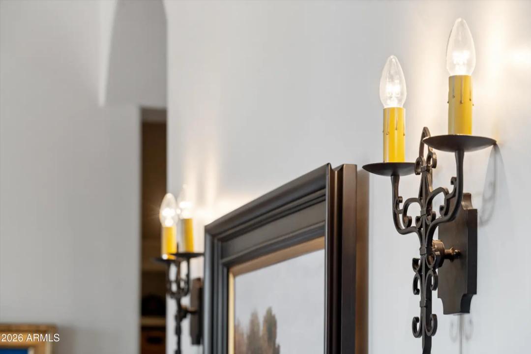 Real Estate Picture 14