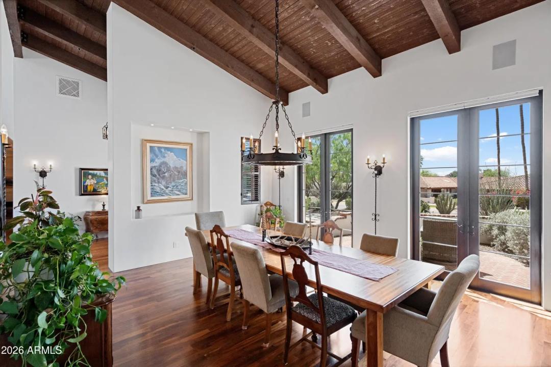 Real Estate Picture 15