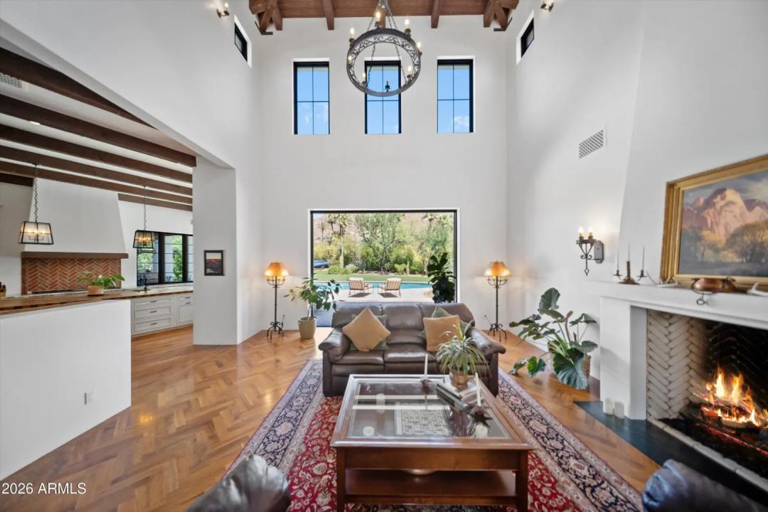 Real Estate Picture 20