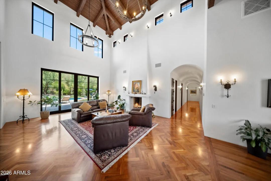 Real Estate Picture 21