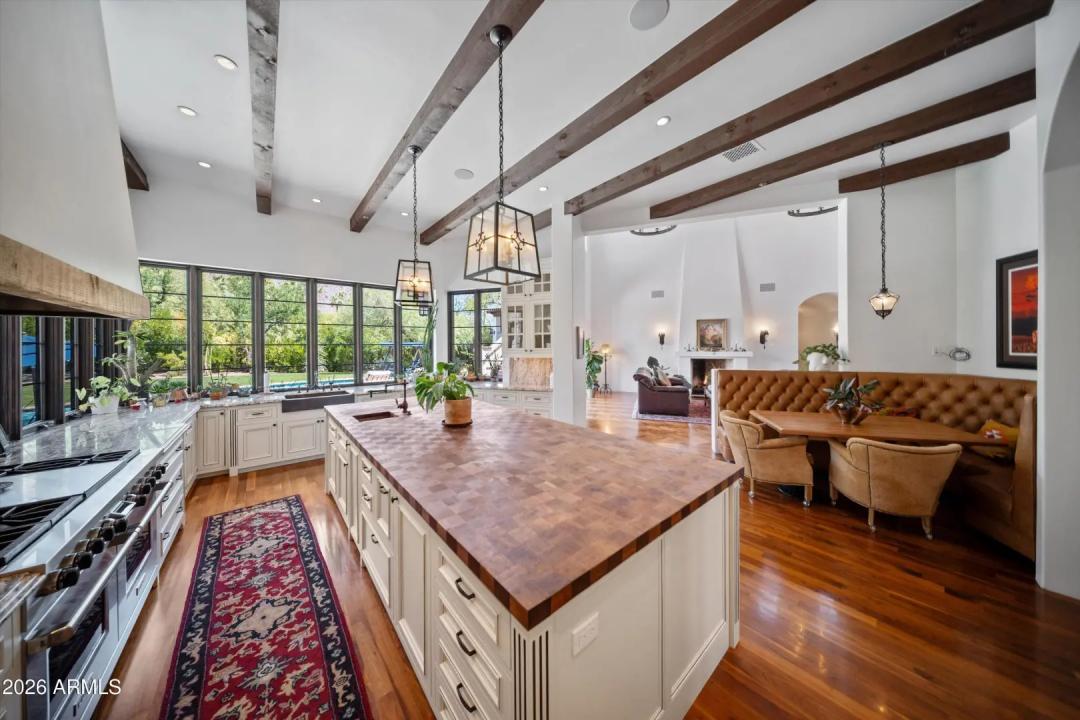 Real Estate Picture 31