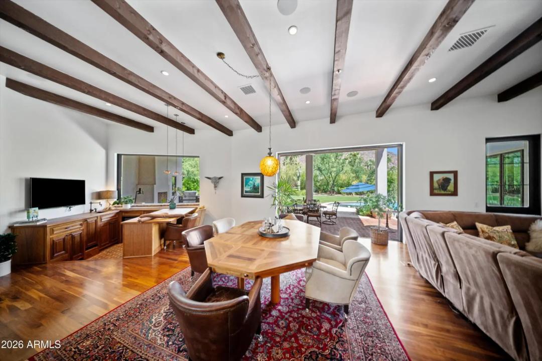 Real Estate Picture 37