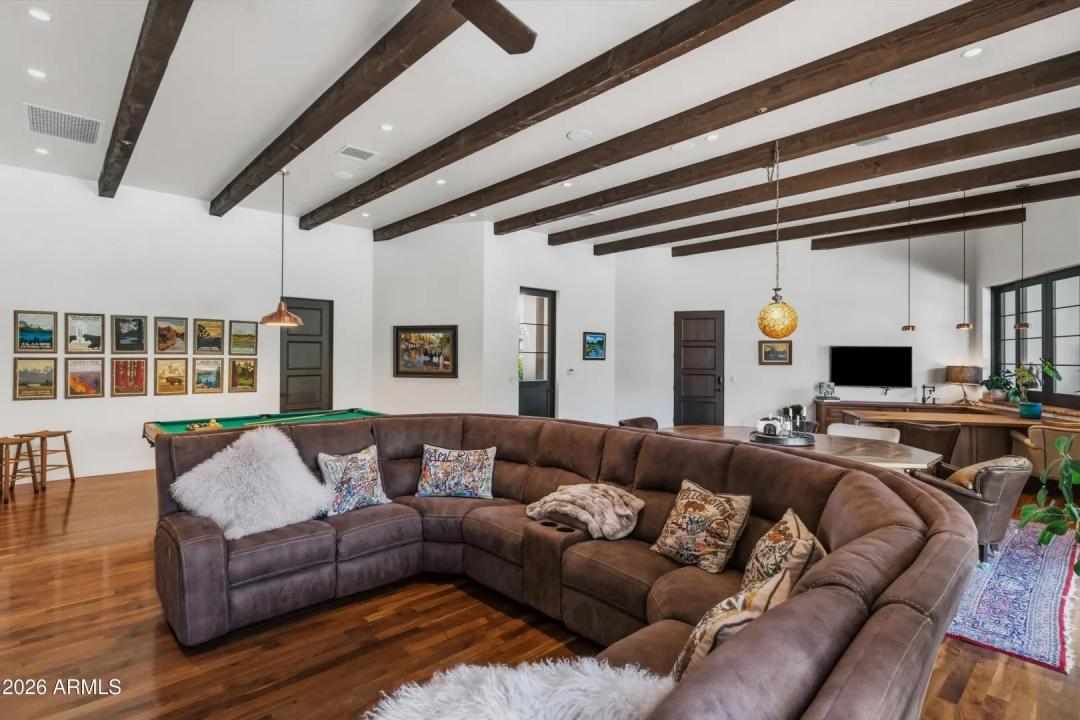 Real Estate Picture 41