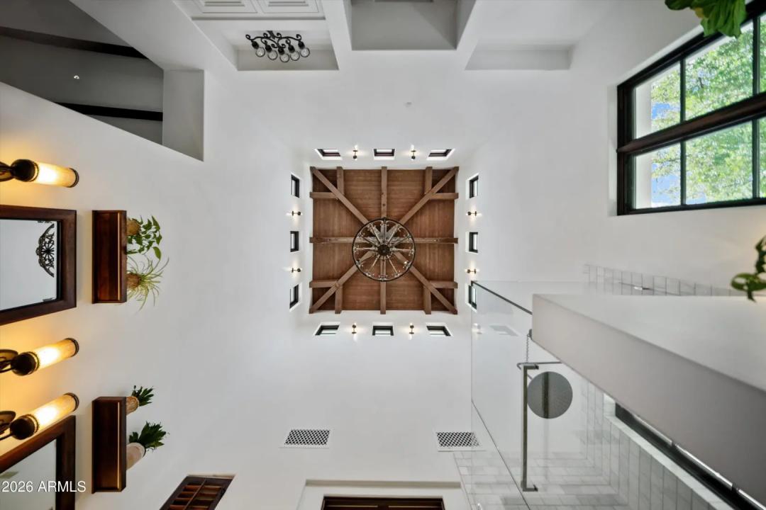 Real Estate Picture 52