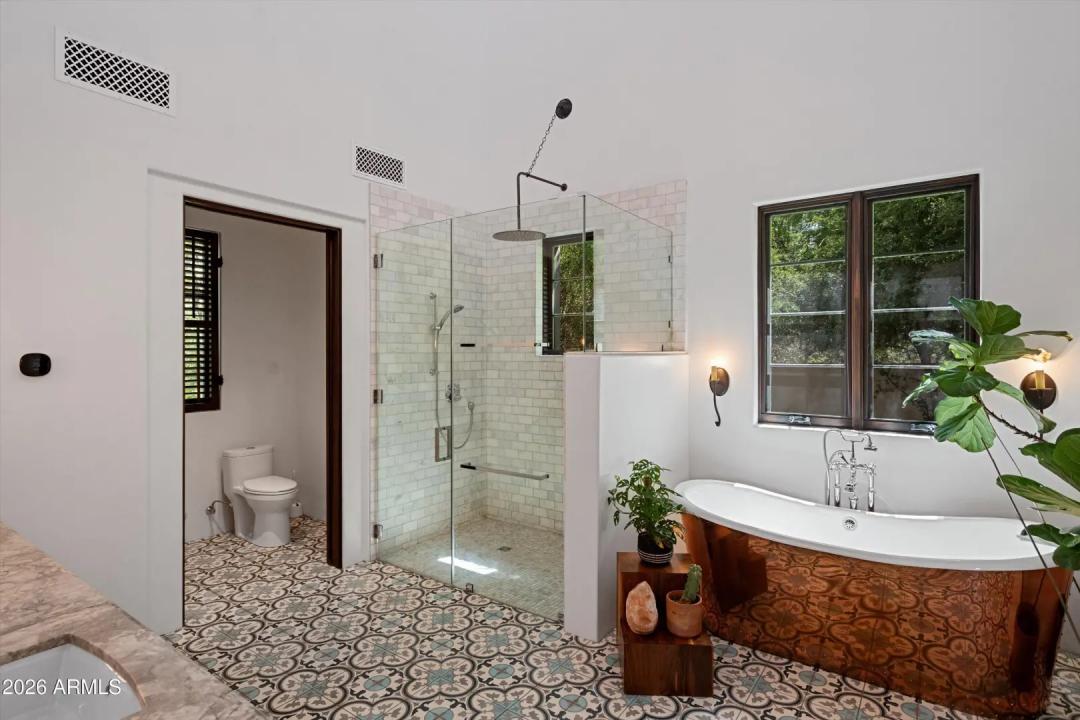 Real Estate Picture 54