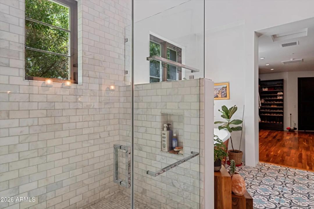 Real Estate Picture 57